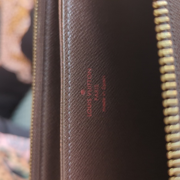 ⚡ FLASH SALE - Louis Vuitton Damier Ebene Zippy Wallet - Picture 12 of 17